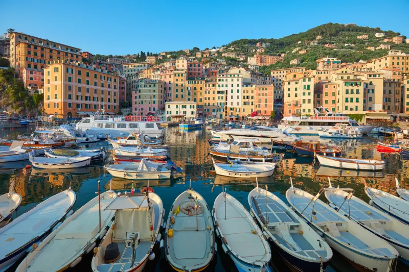 Camogli: 5 ragioni per cui ci si innamora di questo borgo di mare